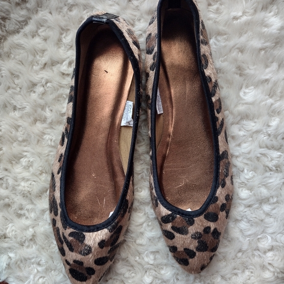🌅JC Penney Animal Print Slip on Women's Shoes - Picture 12 of 14